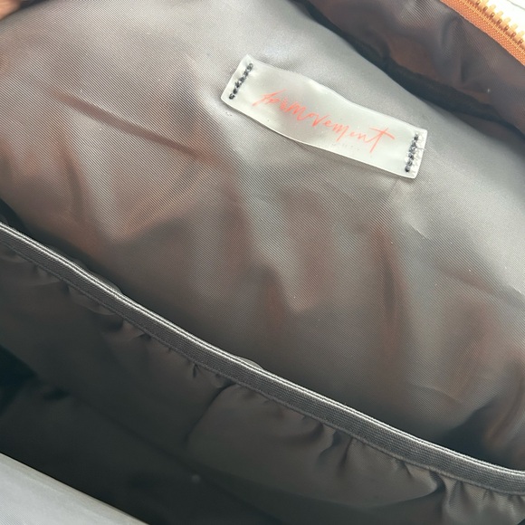 Free People Quilted Backpack in off white EUC - Picture 6 of 9